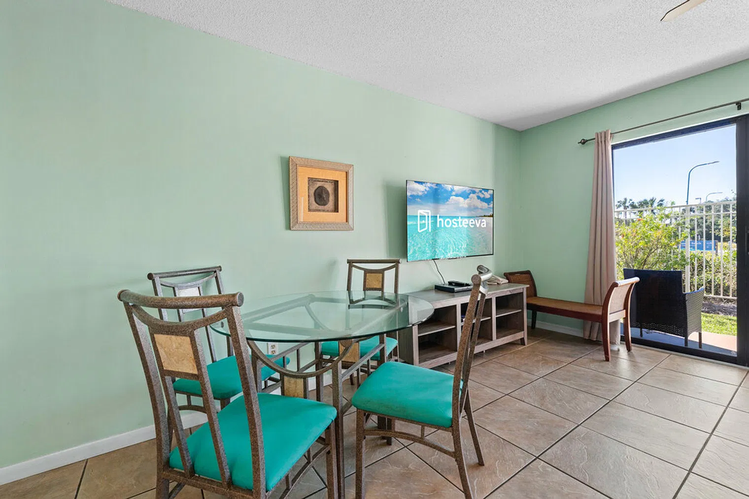 1 bed, 1.0 bath, 1076 sqft, $3,205 — Photo 1