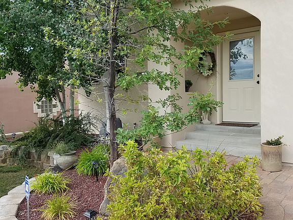 3rd image of 801 Sunrise Ct