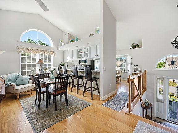 2nd image of 2 Juniper Lane