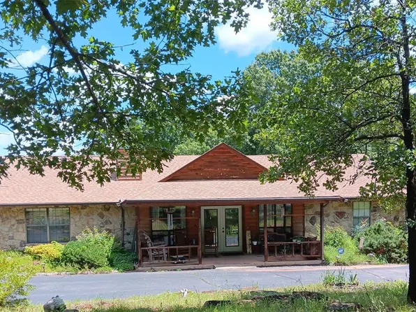 111 Timber Lake Dr, McLoud, OK 74851