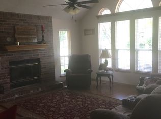 17557 W 1st St, Sand Springs, OK 74063