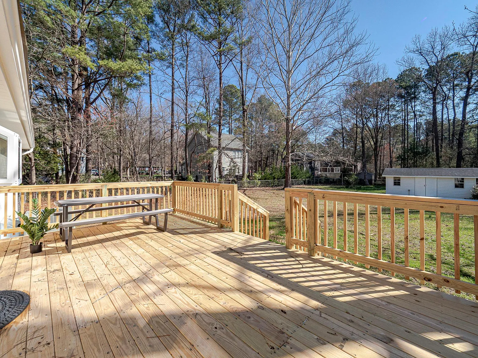 3 bed, 1.5 bath, 1178 sqft, $3,500 — Photo 2