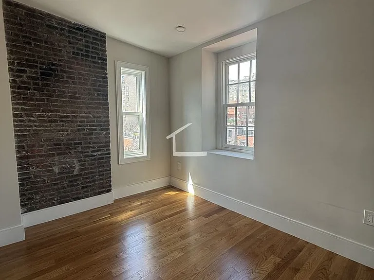 20 Winchester St #9 — Photo 18