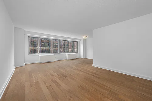 254 E 68th St #5F Photo 1 254 E 68th St #5F Photo 1