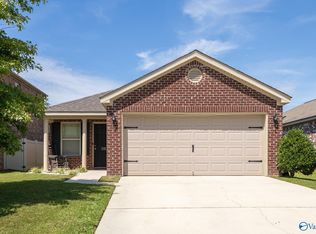 118 Darrow Creek Dr, Owens X Rds, AL 35763