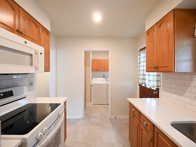 105 Daniel Dr — Photo 19