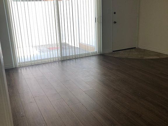 3rd image of 20418 Osage Ave #B