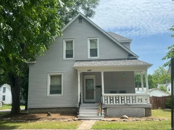 1401 Olive St, Highland, IL 62249