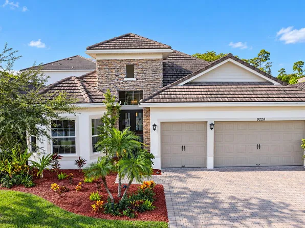 9228 Greenspire Lane, Lake Worth, FL 33467