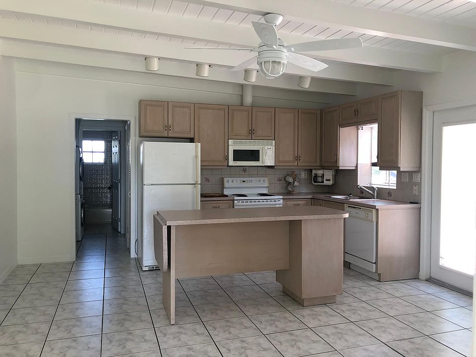 166 Hibiscus St Tavernier, FL, 33070 Apartments for Rent Zillow