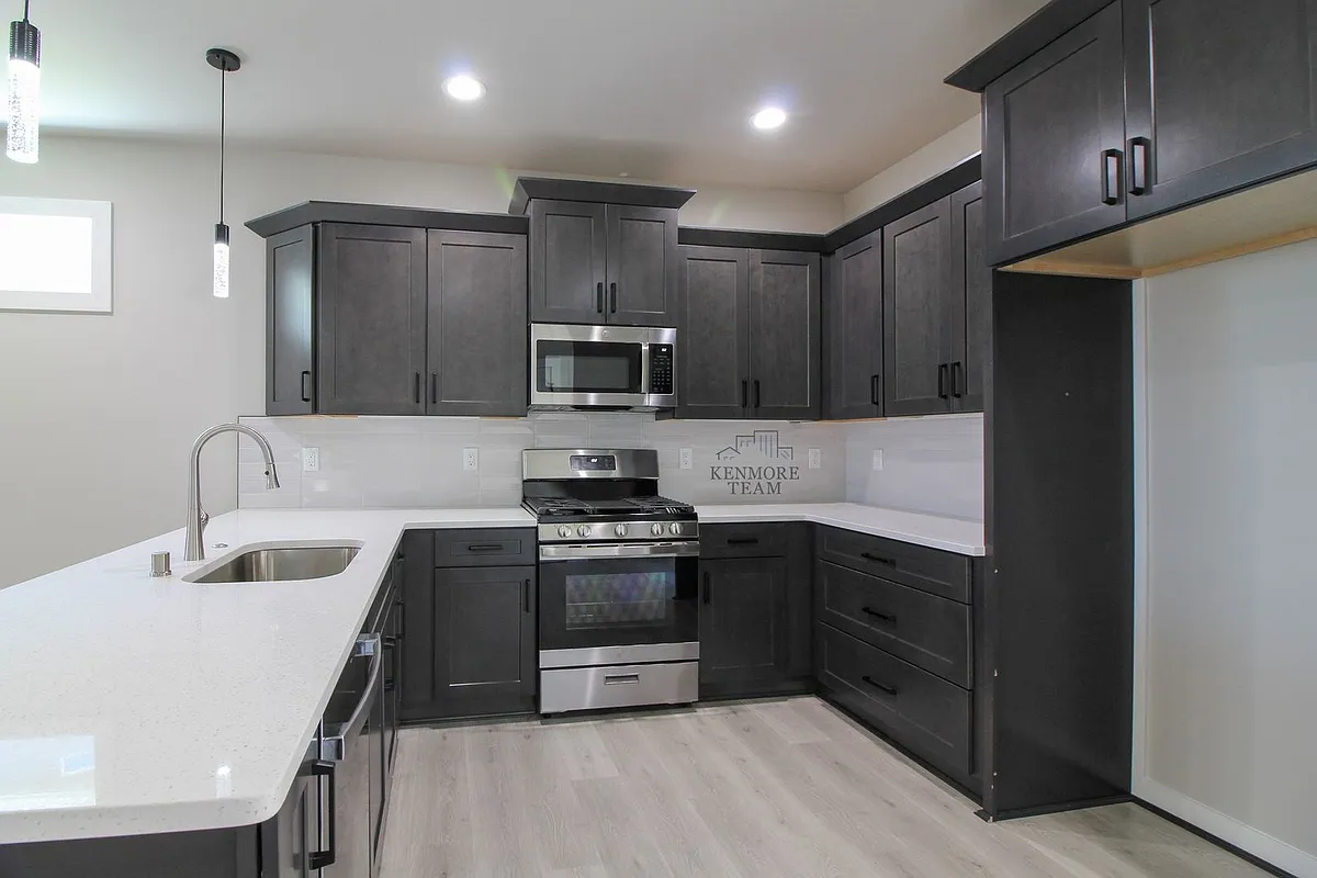 Building Photo - 731 Rio Vista Loop