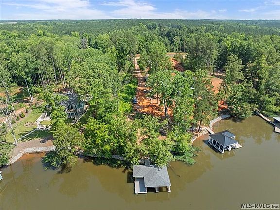 2nd image of 27 Waterlyn Dr