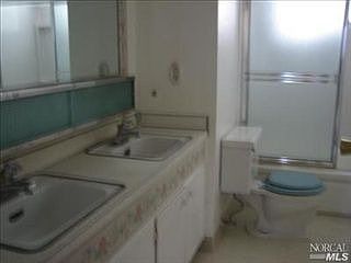 4th image of 1331 Buckingham Dr