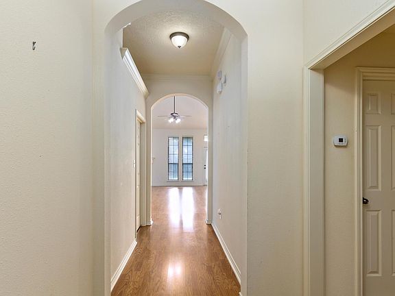 4th image of 5710 Lori Ln