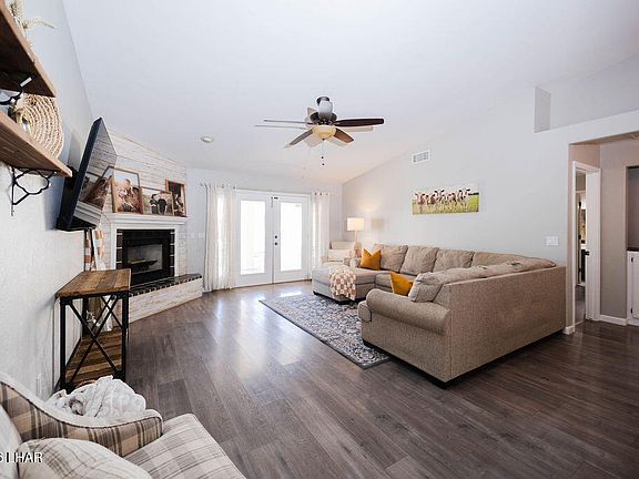 2nd image of 2661 Diablo Dr