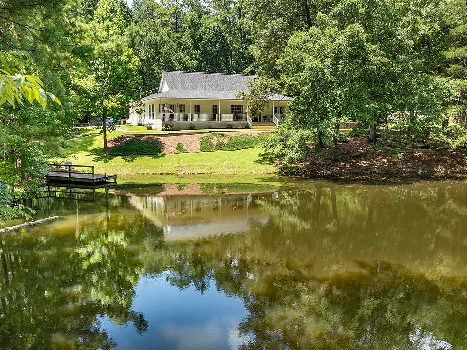 1st image of 3452 Indian Lake Ln