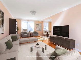 6738 108th St APT A56, Flushing, NY 11375