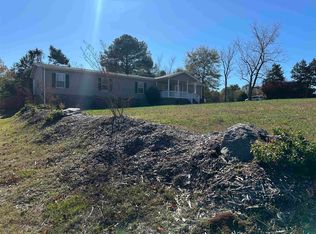 2150 Hampton Rd, Wellford, SC 29385