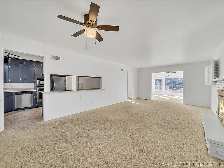 3844 E 56th Pl — Photo 10