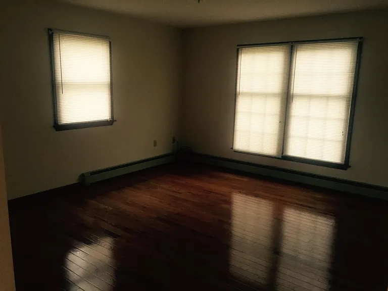 336 Jackson St #A — Photo 3