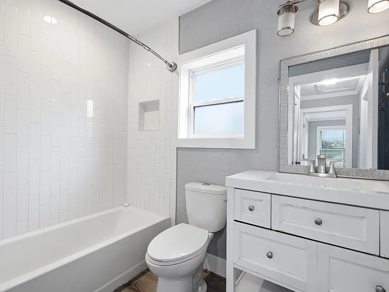 1103 Booker Ave #B — Photo 23