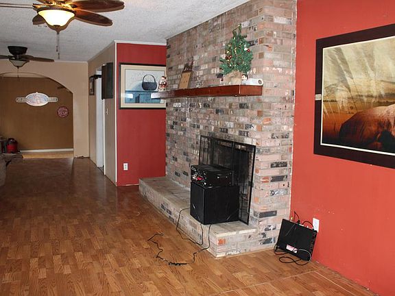 4th image of 315 Hunter St