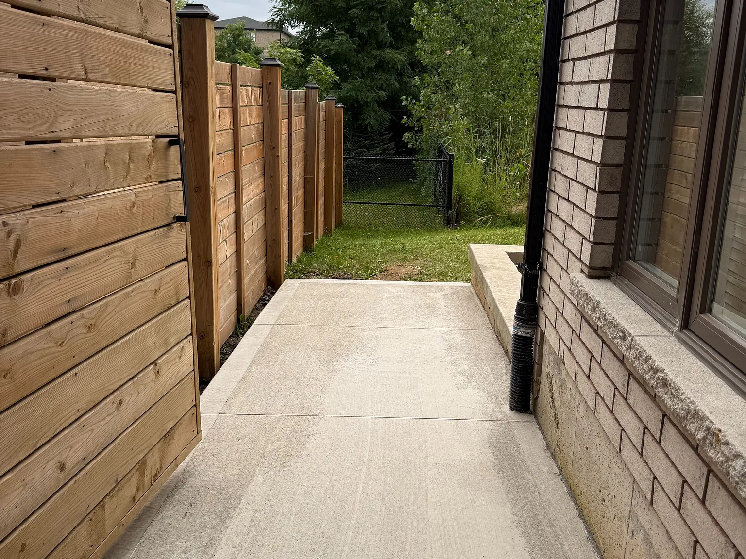 2 bed, $2,200 — Photo 4