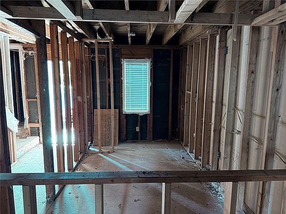 4th image of 1838 Dunlap Ave APT I