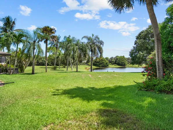 304 NE Elm Terrace, Jensen Beach, FL 34957