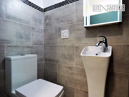 Rented by Citi Habitats | media 9