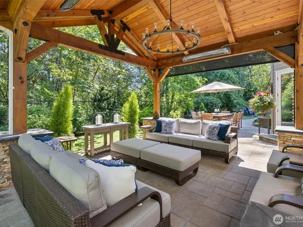 26555 SE 15th Street, Sammamish, WA 98075