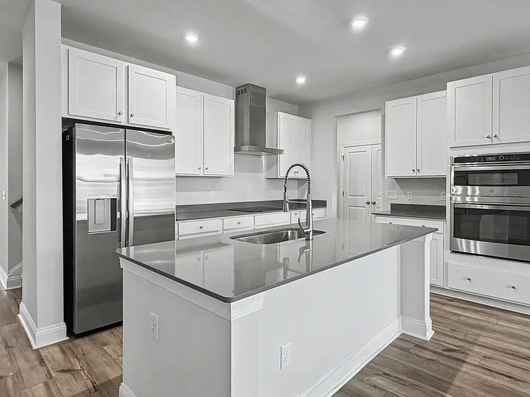 7461 Linda Vista Ln — Photo 10