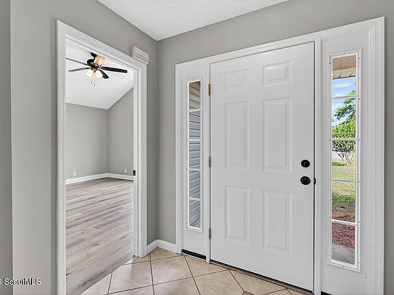 3rd image of 106 Timber Ridge Dr