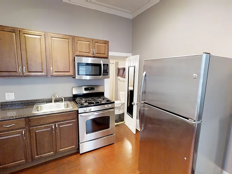 321 Westcott St #3 — Photo 2