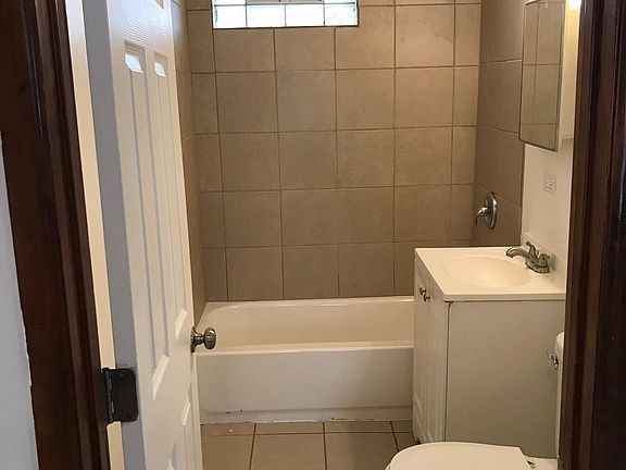 5th image of 7012 S Cornell Ave #1