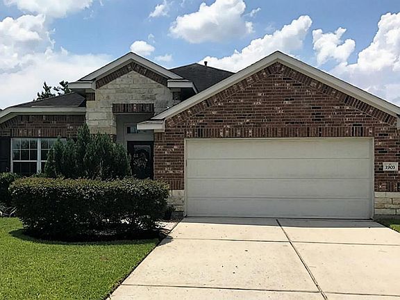 One of larger lots available