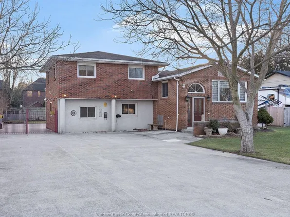 1116 Reaume Rd, Lasalle, ON N9J 1C1