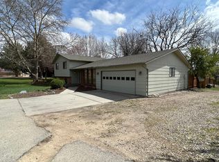 2031 E Franklin Rd, Meridian, ID 83642