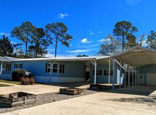 1915 Maria Ln, Lillian, AL 36549