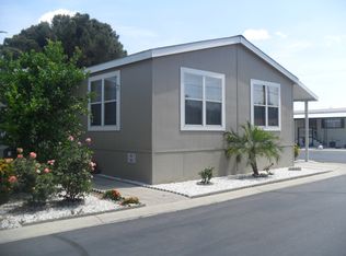 1150 N Kirby St SPACE 1, Hemet, CA 92545