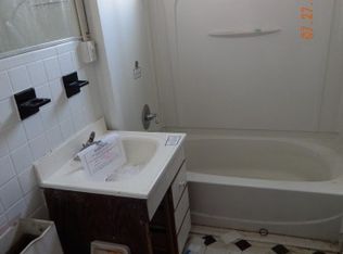 1118 W Main St, Waterbury, CT 06708