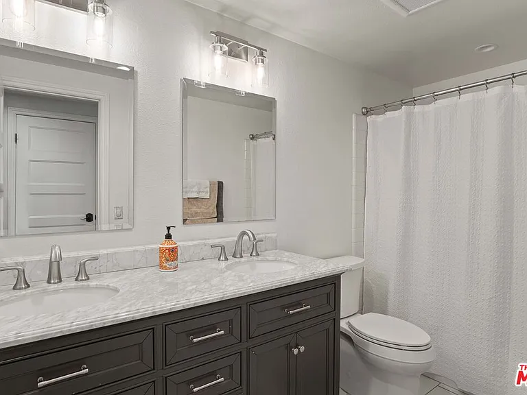 176 Longfellow St — Photo 14