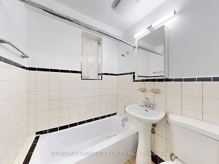 1110 Weston Rd #2 — Photo 10