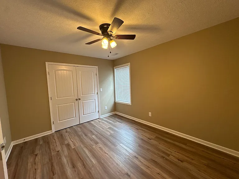 517 Weaver St #1 — Photo 21