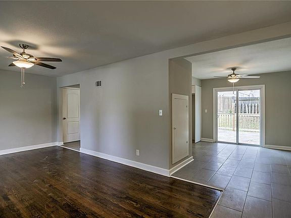 4th image of 1528 Broadway St