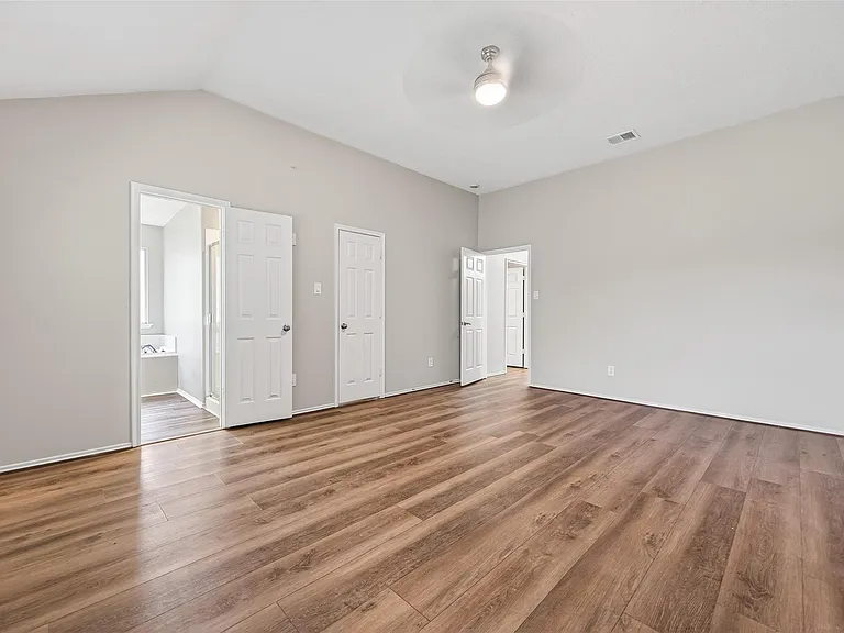 18499 Sunrise Pines Dr — Photo 18