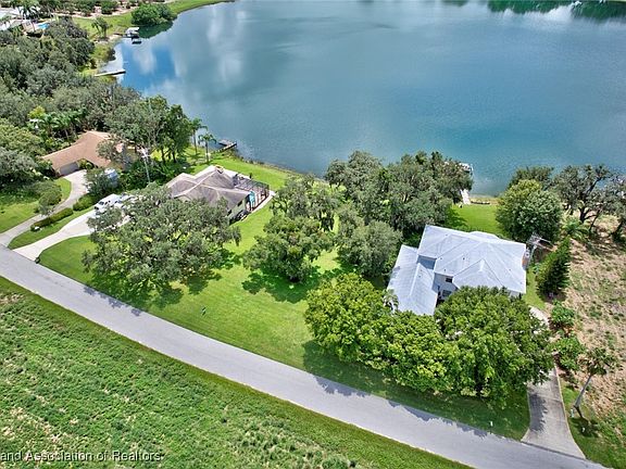 4th image of 9033 Lake Lynn Dr