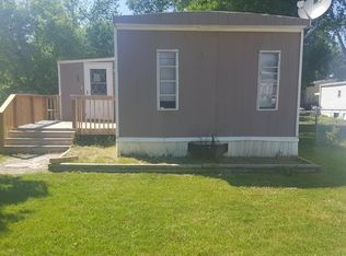 115 Oakes Ave, Mandan, ND 58554