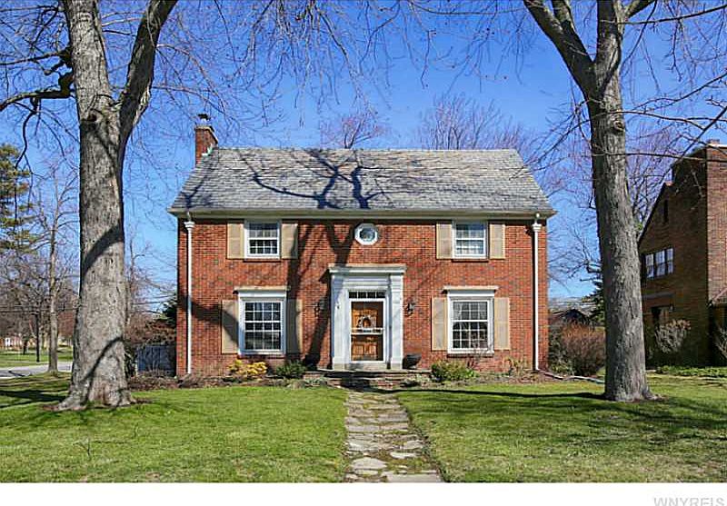 1st image of 300 Deerhurst Park Blvd