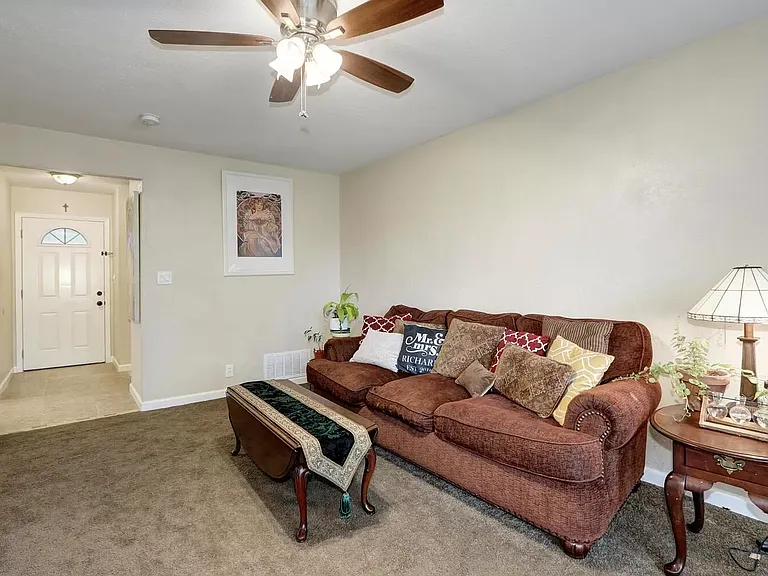 2081 Wakefield Way — Photo 4